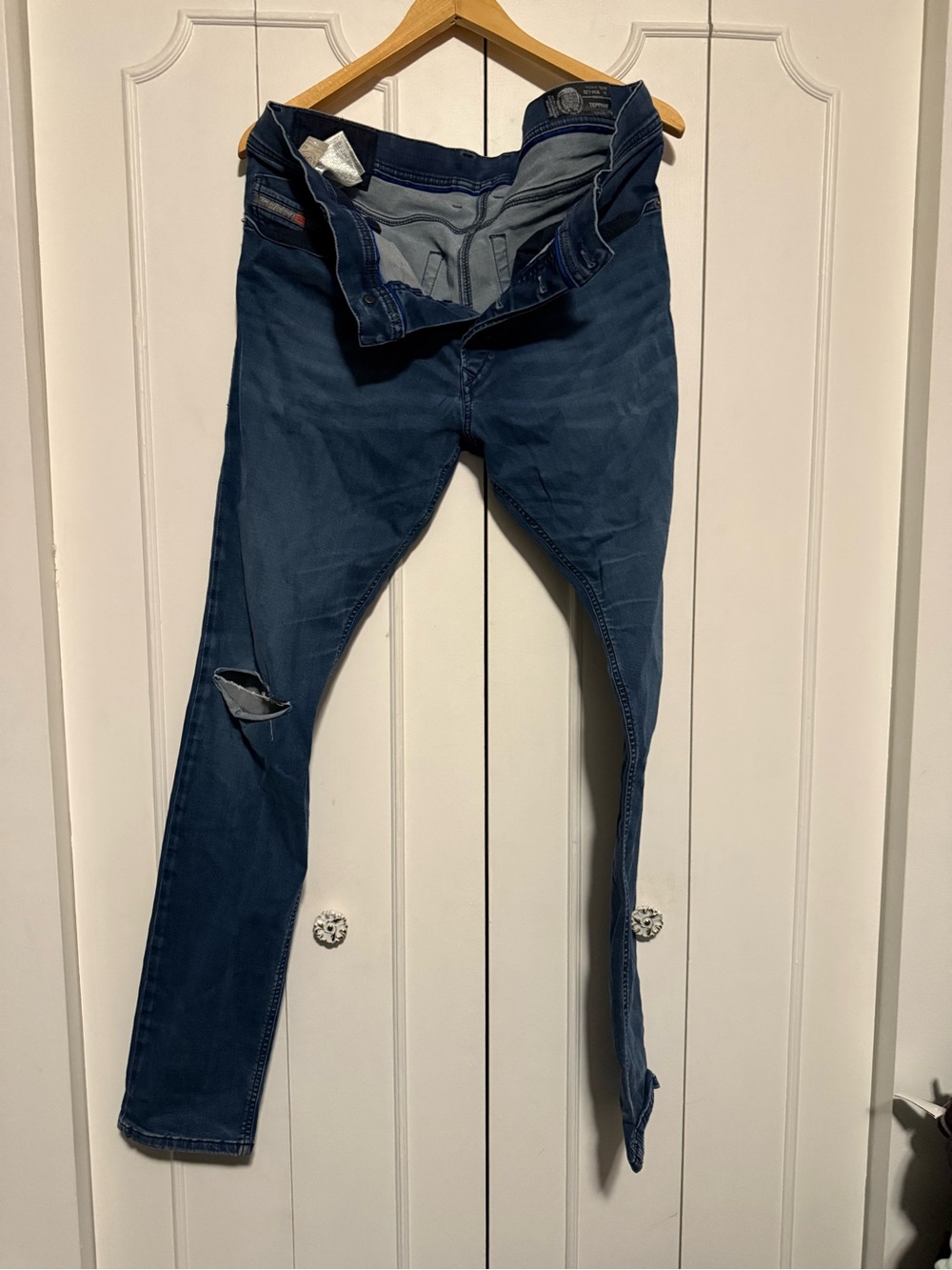 Diesel Dark Blue Skinny Jeans with Knee Rip